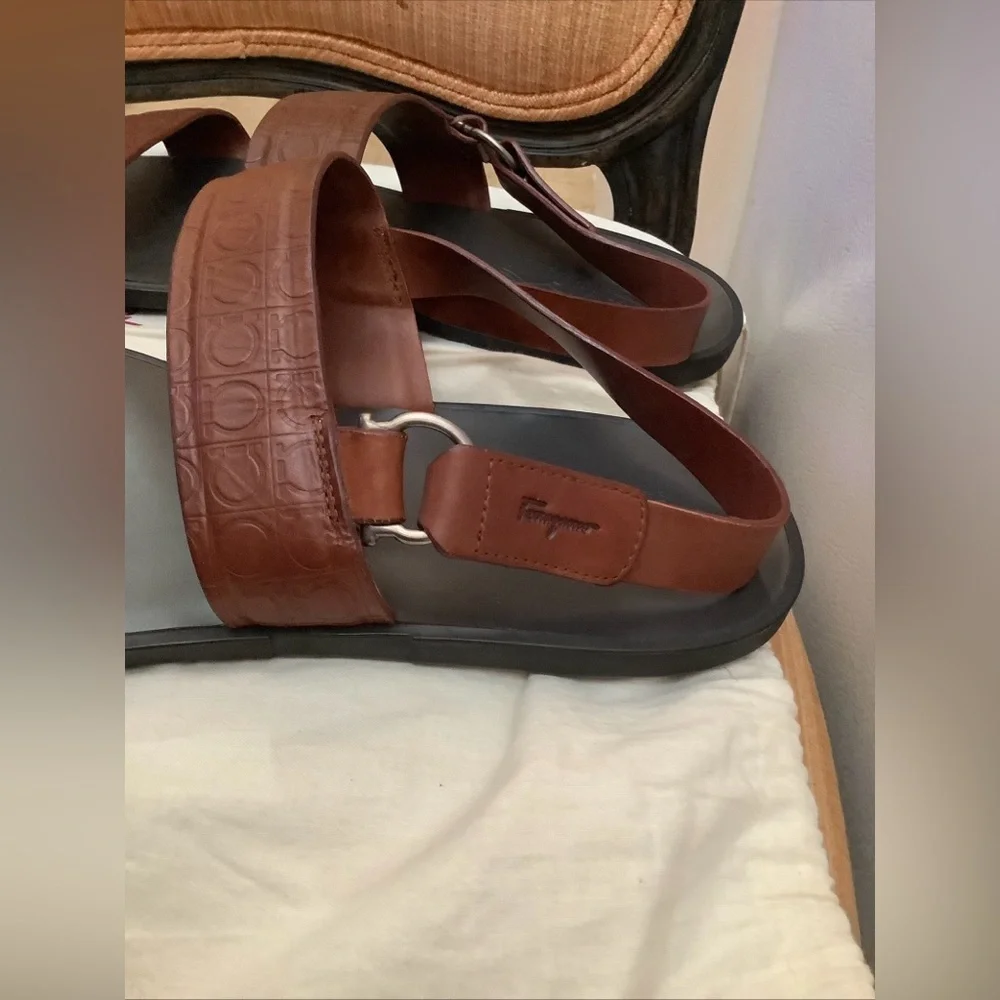 NOT FOR SALE RIGHT NOW Ferragamo Men’s Brown Leather Gancini Sandals - Picture 5 of 14